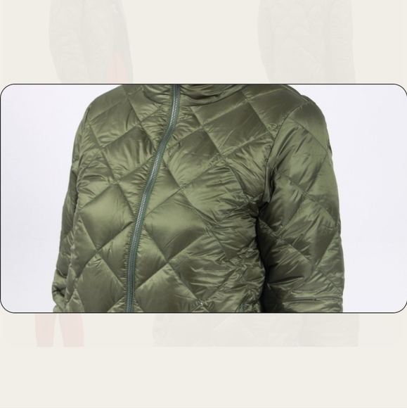 Patagonia Womens Prow Bomber - buffalo green - Picture 4 of 9